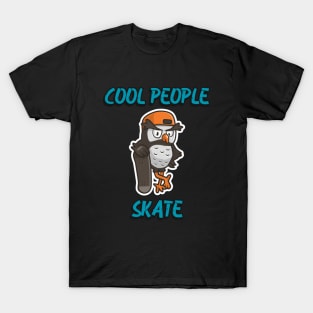 Cool people skate owl design T-Shirt